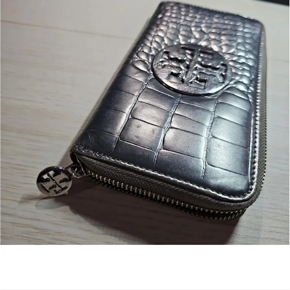 Tory Burch Leather Silver Metallic Croc Embossed Wallet